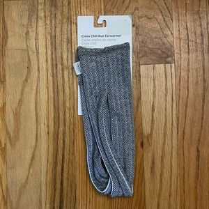 Lululemon NWT Cross Chill Run Earwarmer Heathered Herringbone Black White